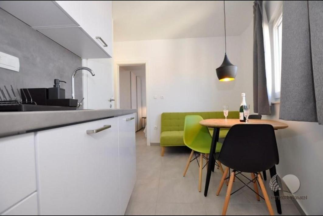Apartmani Miranda Drašnice Exteriér fotografie