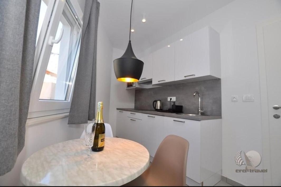 Apartmani Miranda Drašnice Exteriér fotografie
